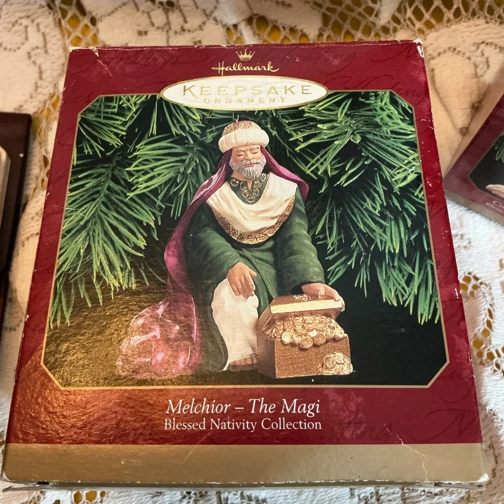 Hallmark Keepsake 1999 Blessed Nativity 3 Magi Wisemen Ornament Set w/ Boxes